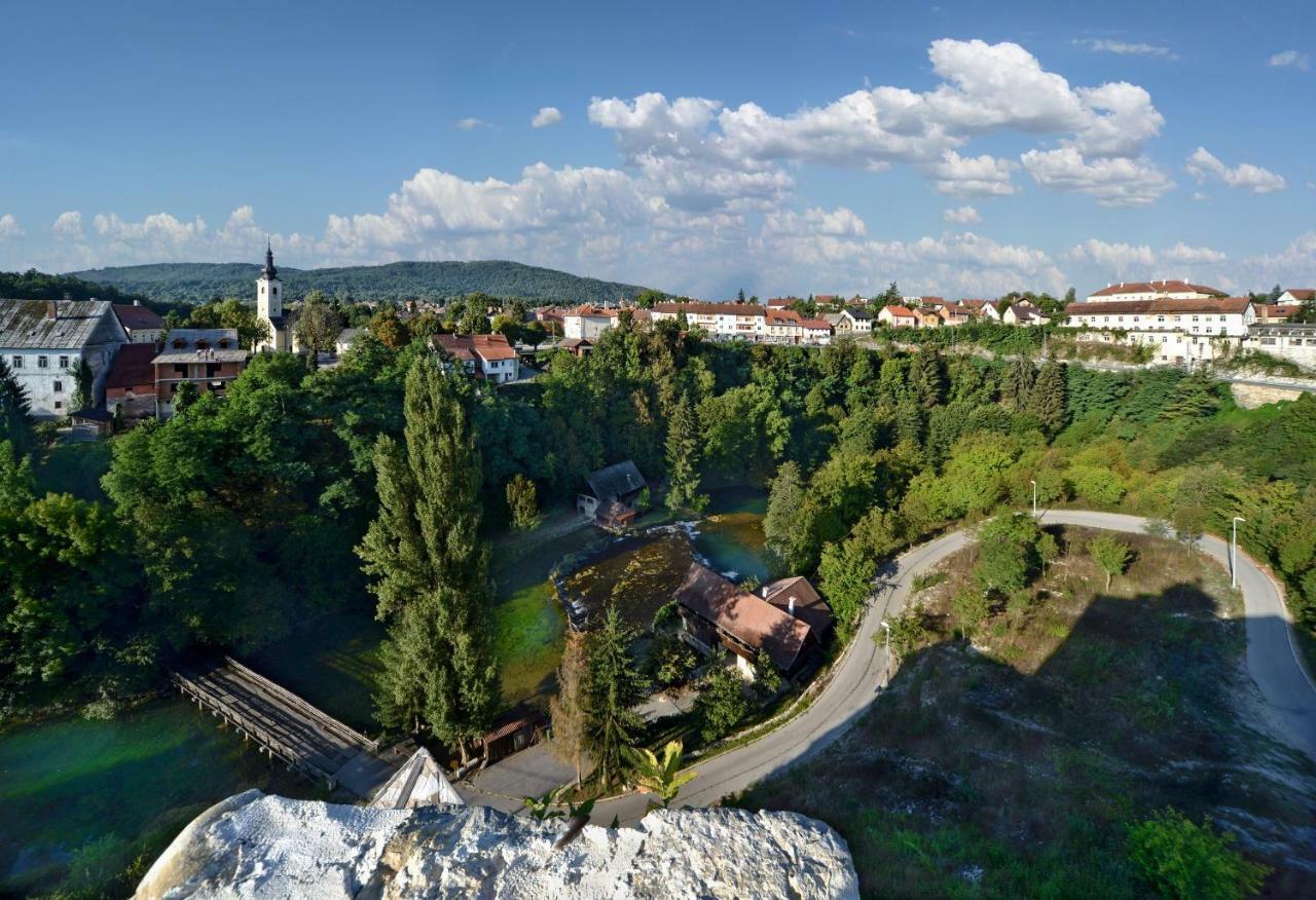 Apartman Visnja Szluin Kültér fotó