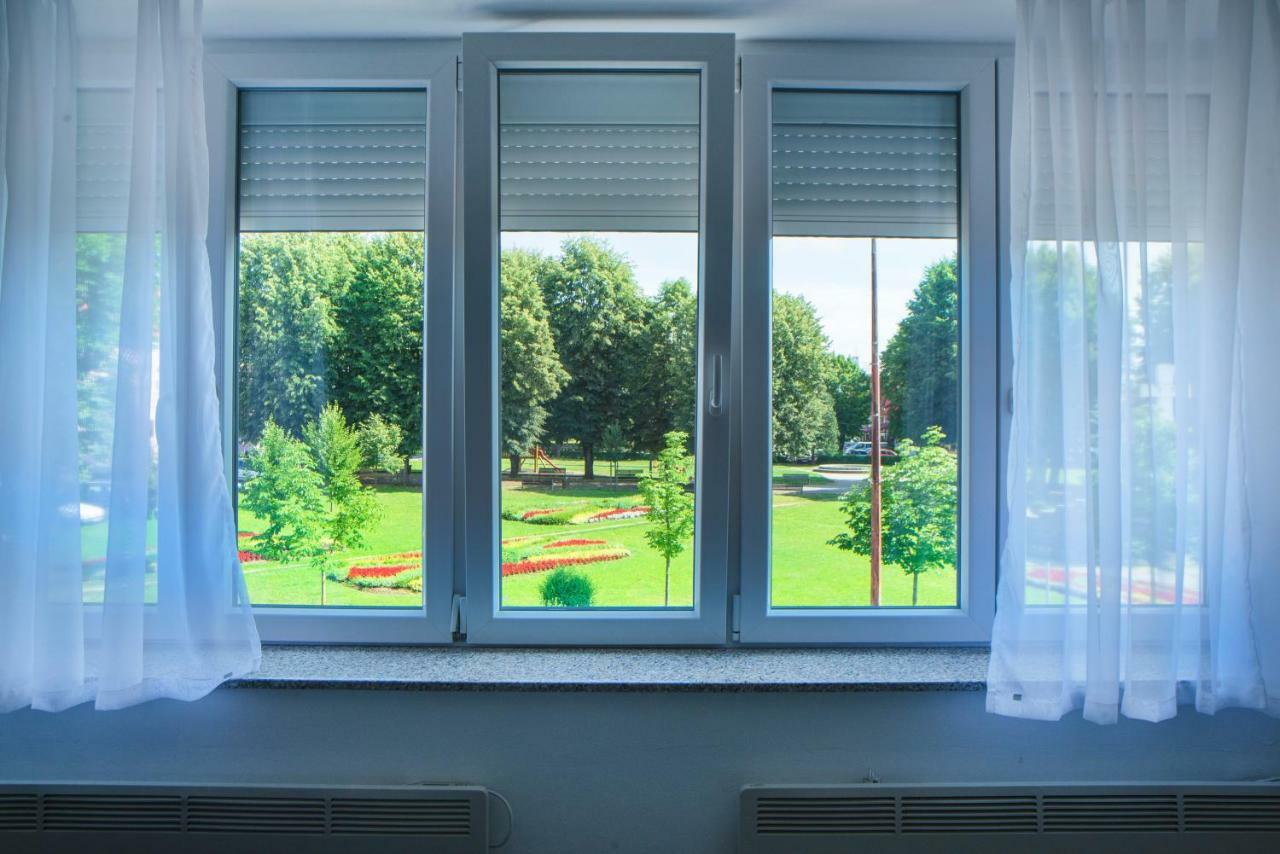 Apartman Visnja Szluin Kültér fotó