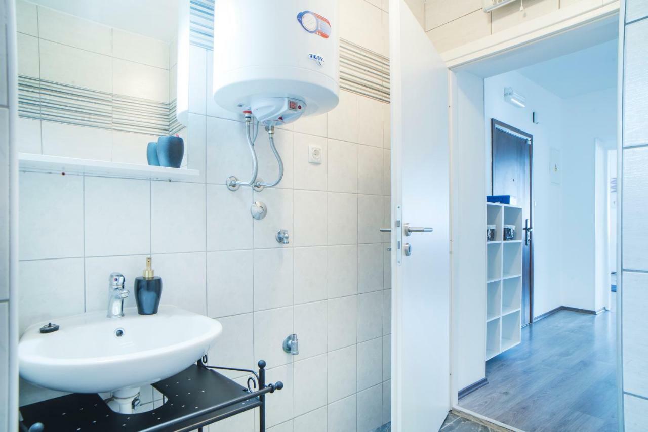 Apartman Visnja Szluin Kültér fotó