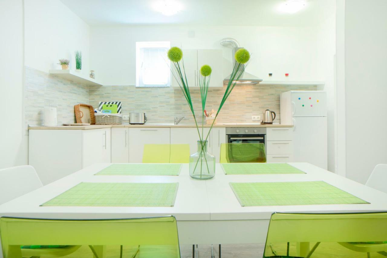 Apartman Visnja Szluin Kültér fotó